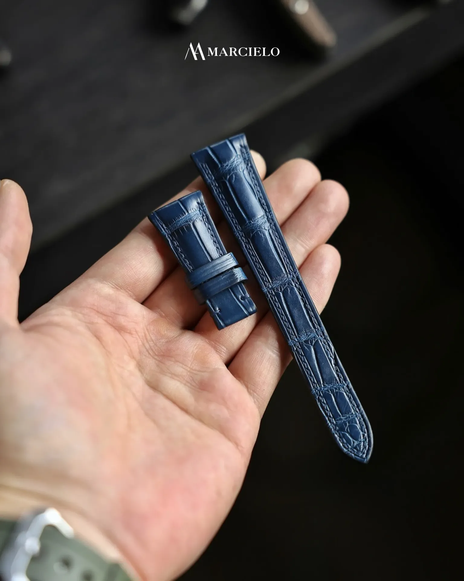 Dây đồng hồ thủ công - Patek Philippe Perpetual 5270G-013 - Da Cá Sấu - Màu Xanh Navy