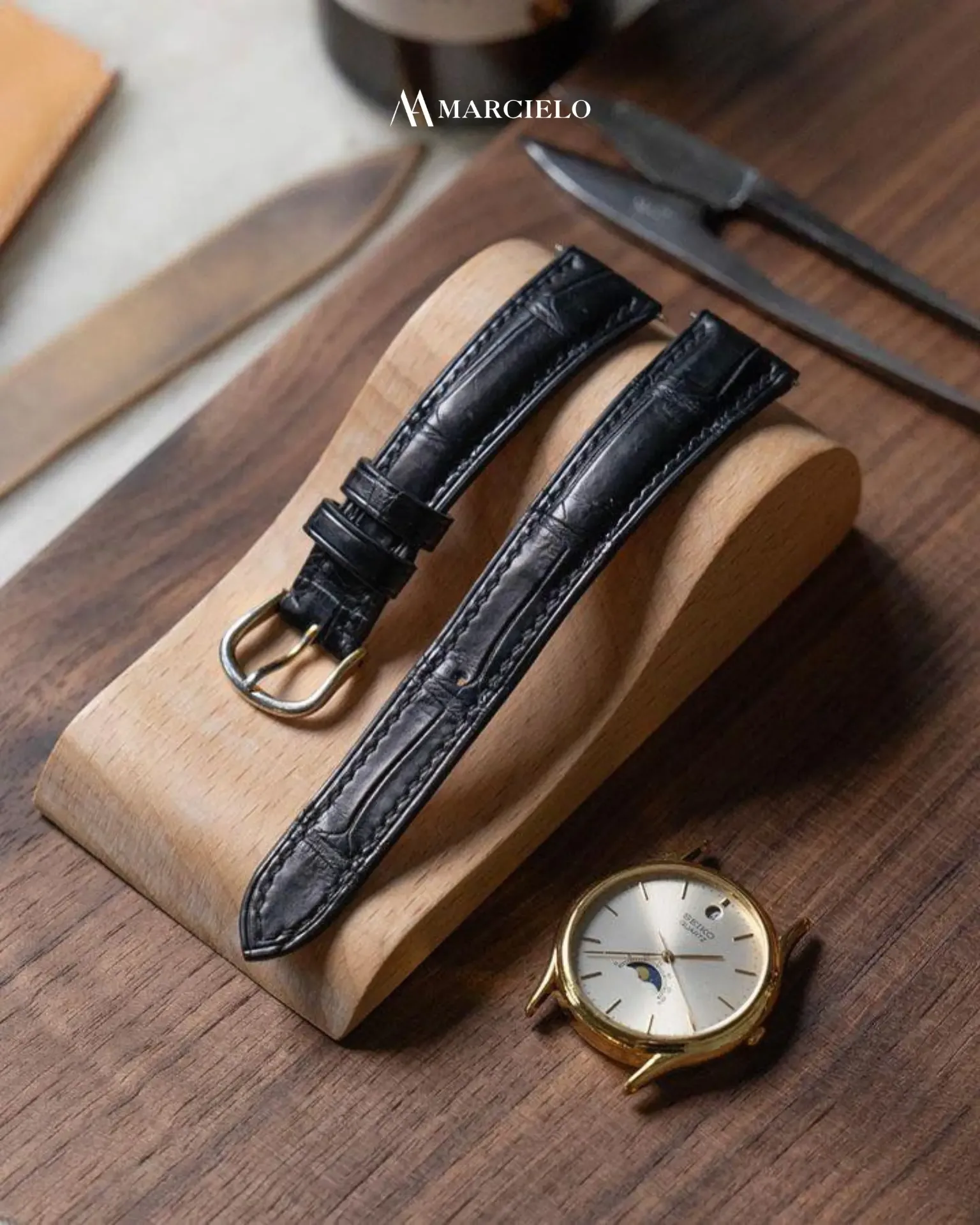 Dây đồng hồ thủ công - Seiko  - Da Cá Sấu - Màu Đen