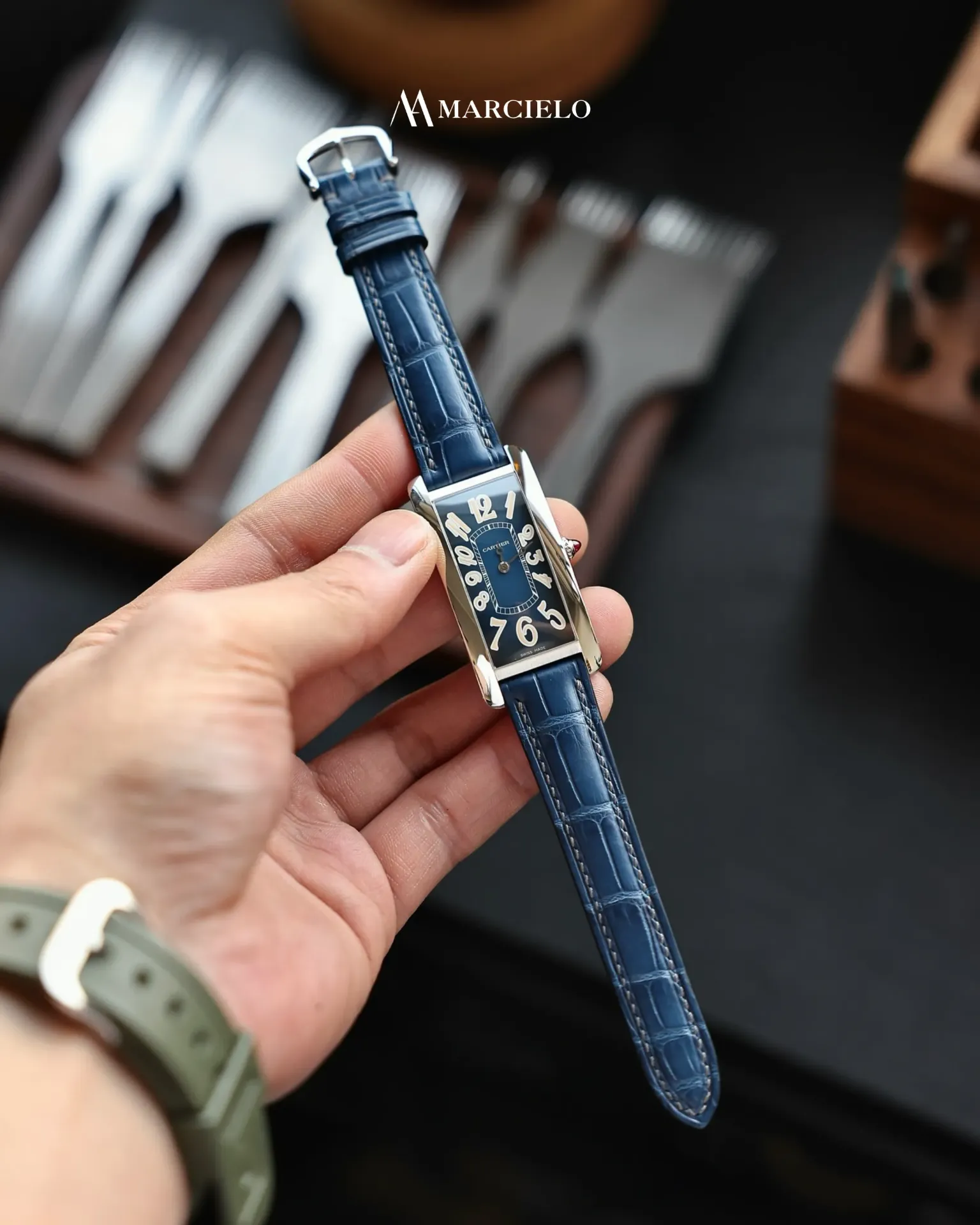 Dây đồng hồ thủ công - Cartier Tank Cintree - Da Cá Sấu - Màu Xanh Dương