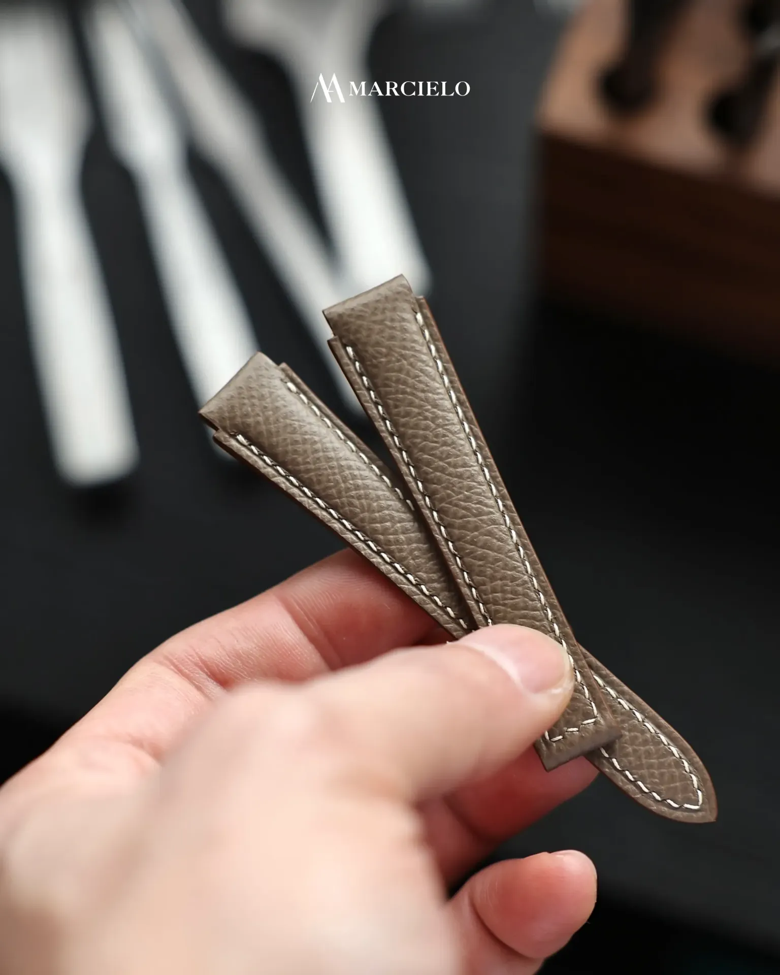 Dây đồng hồ thủ công - Cartier Tonneau - Da Epsom - Màu Taupe