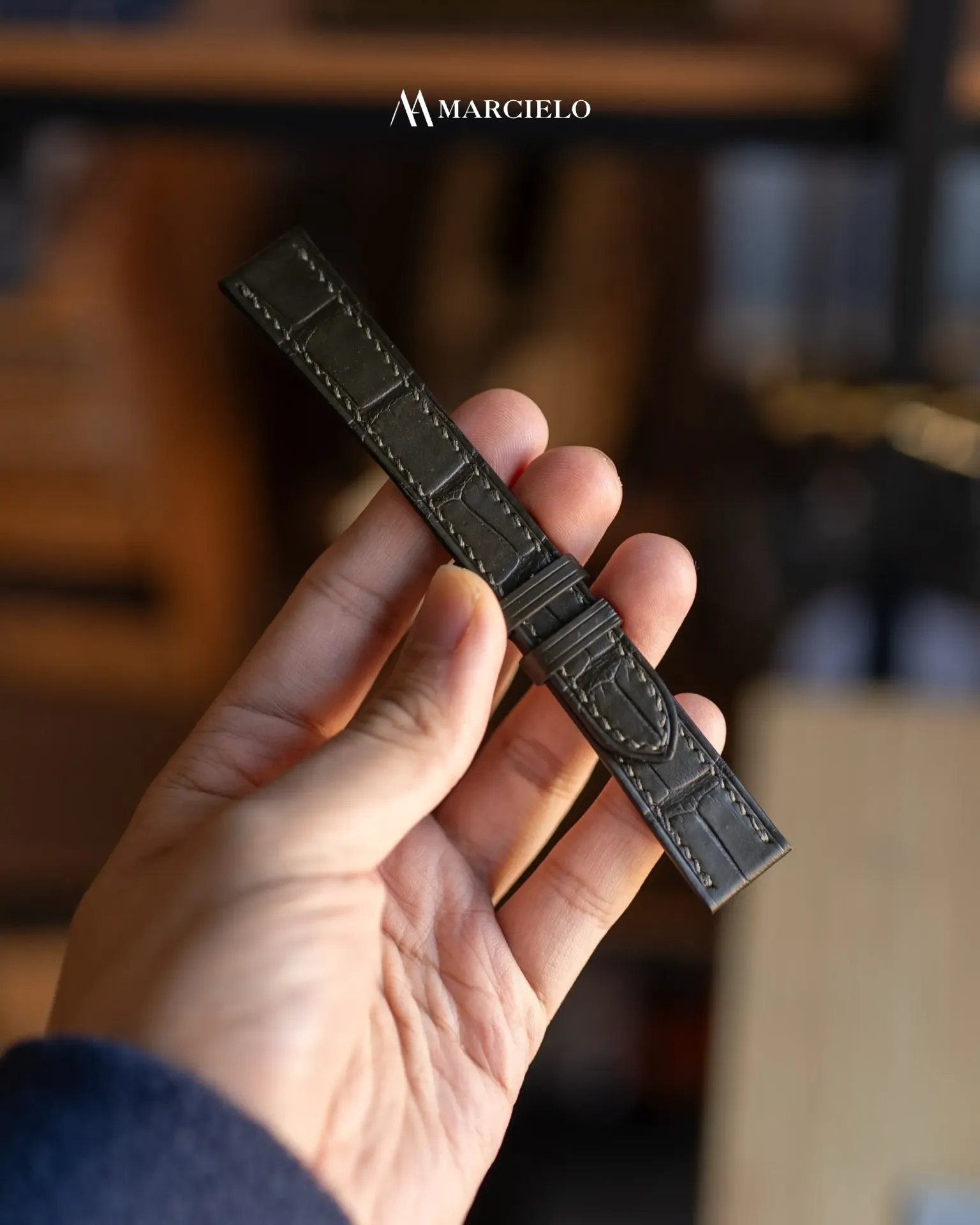 Dây đồng hồ thủ công - Oris - Da Cá Sấu - Màu Nâu